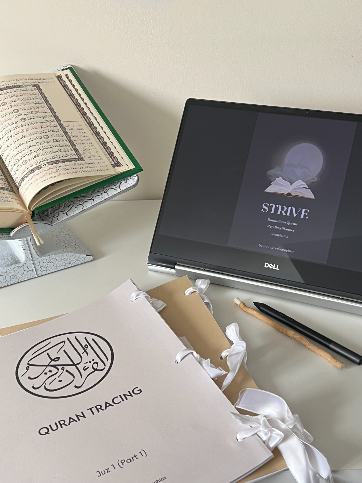 This All-In-One - Qur'an Reflection Bundle - Reflect, Trace & Strive makes for a perfect combination for staying connected to the Qur'an.